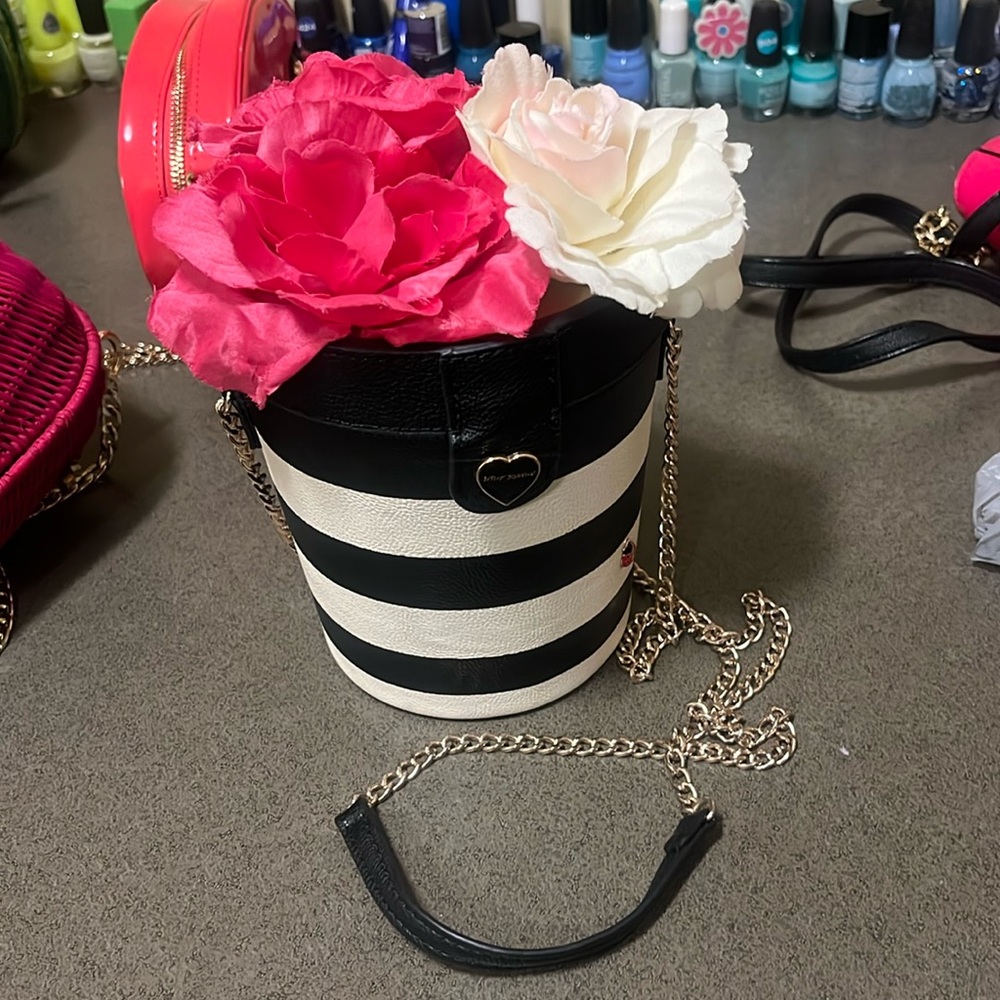 BETSEY JOHNSON Flower Pot Stripe Bag